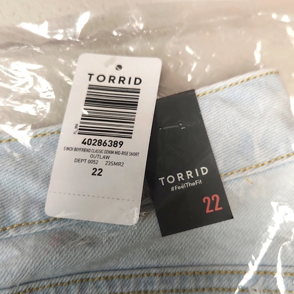 ❤️NWT VINTAGE TORRID SHORTS - BOYFRIEND VINTAGE STRETCH DENIM - HIGH RISE - PLUS - Picture 10 of 14